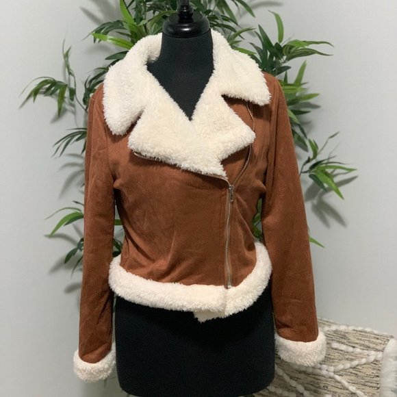 BRAND NEW | COZY WINTER JACKET | FULLY LINED | FAUX SUEDE | SHERPA - Picture 7 of 7